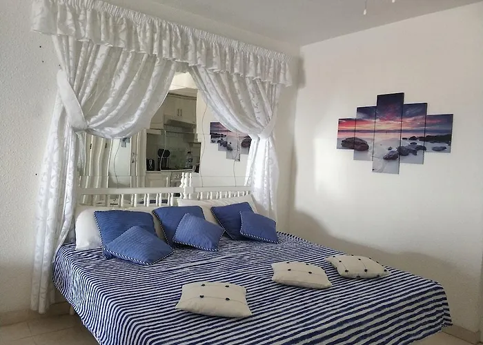 Apartmán Lovely Cristianos Heated Pool Santa Cruz de Tenerife