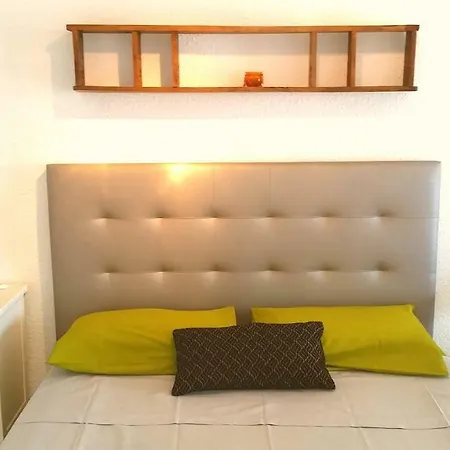 Lovely Cristianos Heated Pool Apartment *