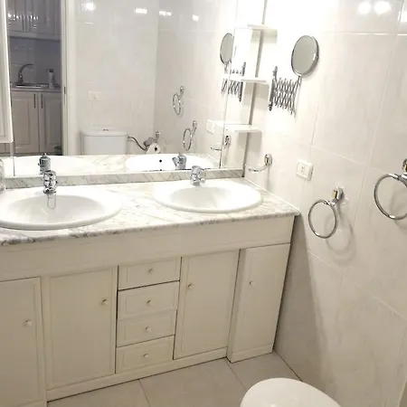 アパート Lovely Cristianos Heated Pool