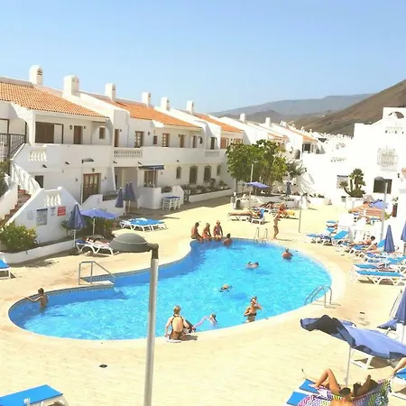 アパート Lovely Cristianos Heated Pool